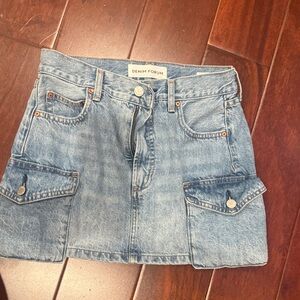 Denim Forum the 90s Mid Rise Cargo Mini Skirt